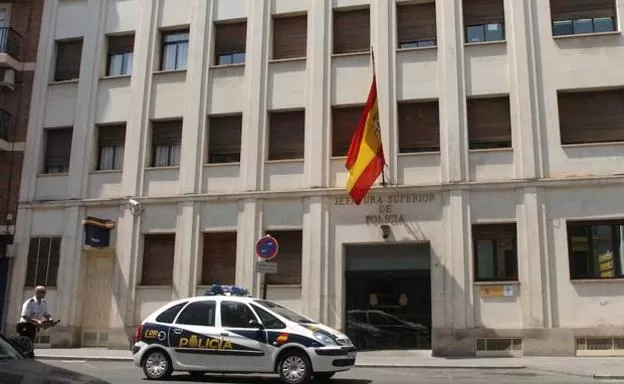 Agresión y robo de 4 ultras en Murcia a un hombre por ser aficionado de un equipo contrario