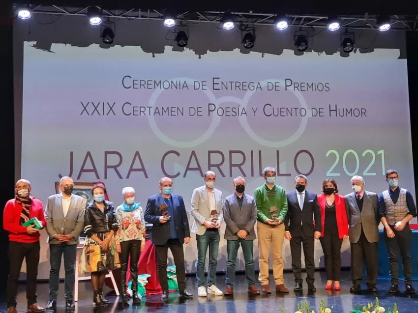 Antonio San Miguel y Miguel Ángel Carcelén recogen los premios Jara Carrillo de poesía y cuento de humor
