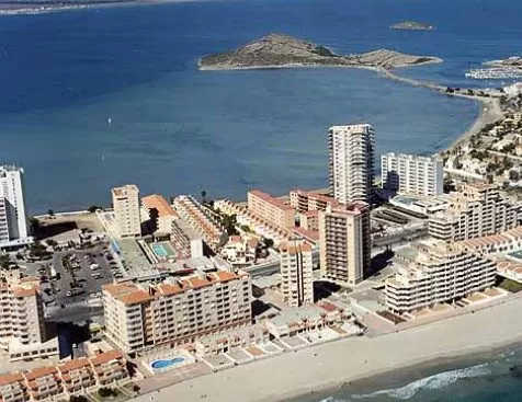 Cartagena adquirirá más de mil bonos de hotel y pondrá en marcha una campaña de promoción turística regional y nacional