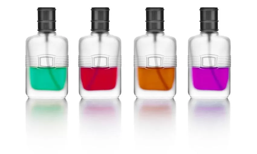 Cómo eliminar el olor a perfume de las botellas de una forma fácil