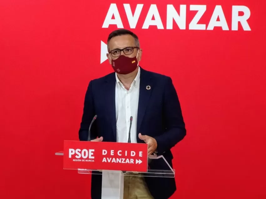 Conesa pide a todos los ayuntamientos socialistas de la Región que suspendan toda actividad no esencial