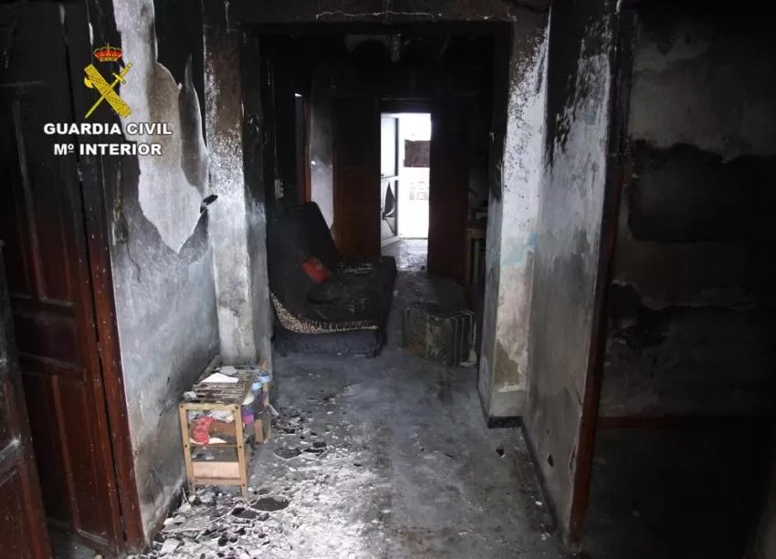 Detenidos dos menores por varios incendios en una vivienda de Campos del Río