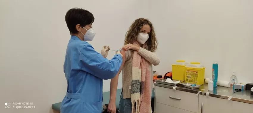 El Ayuntamiento de Murcia vacuna este fin de semana contra la Covid-19 a 500 profesionales sanitarios