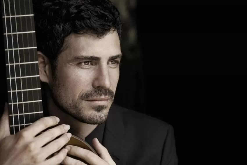 El guitarrista Pablo Sáinz Villegas interpretará el 'Concierto de Aranjuez' en Murcia y Cartagena