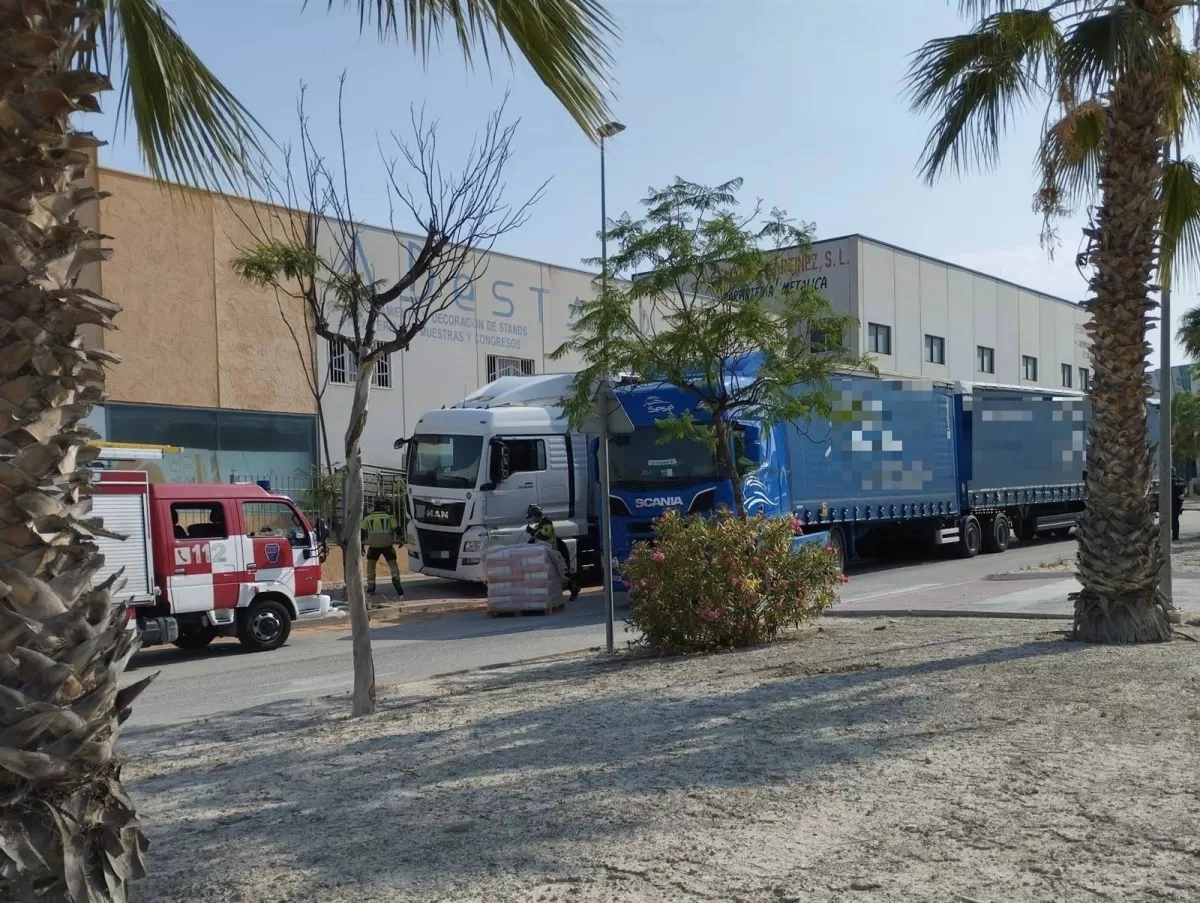 Fallece un hombre al ser atropellado por un camión en el polígono 'La Estrella' de Molina de Segura