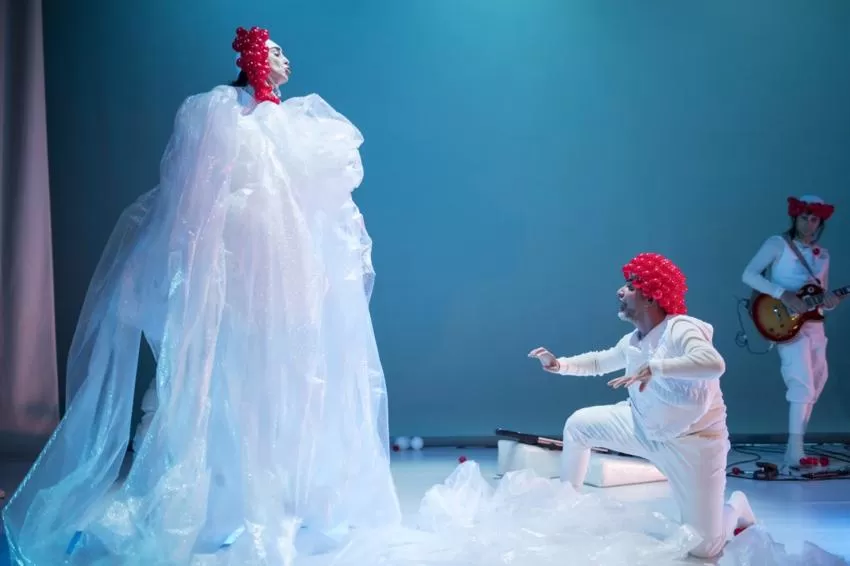 La Compañía Pupaclown adapta este domingo para los pequeños la historia de amor entre Romeo y Julieta