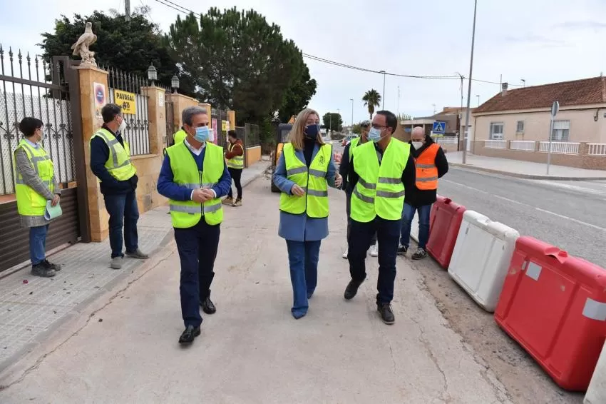 La Comunidad invierte 144.000 euros en mejorar la seguridad de la carretera que discurre por El Albujón