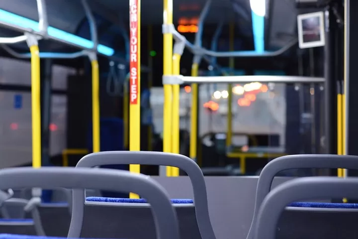 La Comunidad refuerza los servicios de autobús en el área metropolitana