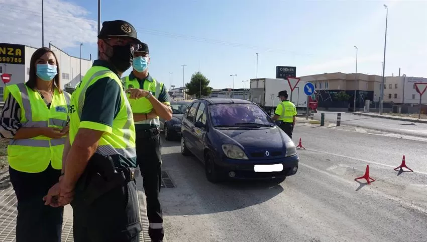 Las distracciones al volante provocan el 44% de los accidentes con víctimas mortales en 2021 en la Región de Murcia