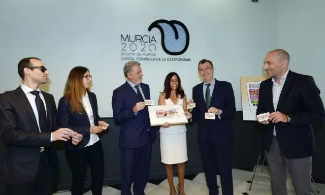 Murcia Capital Gastronómica lleva el arte culinario murciano hasta el cupón nacional de la ONCE