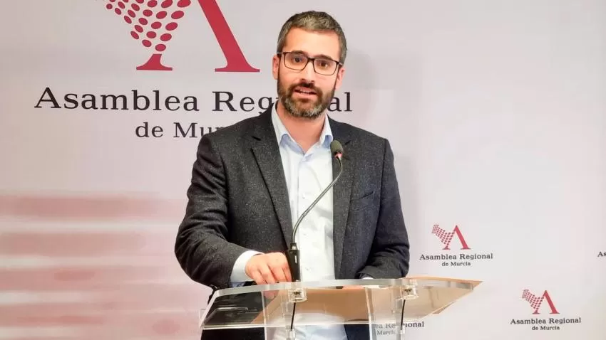 Lucas denuncia trato arbitrario de la Asamblea y boicot contra las iniciativas del PSOE