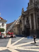Nuevos desprendimientos en la fachada de la Catedral de Murcia