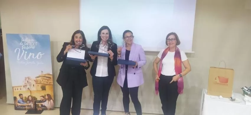 Tres mujeres triunfan en el XI Concurso de Sumilleres de la Región de Murcia