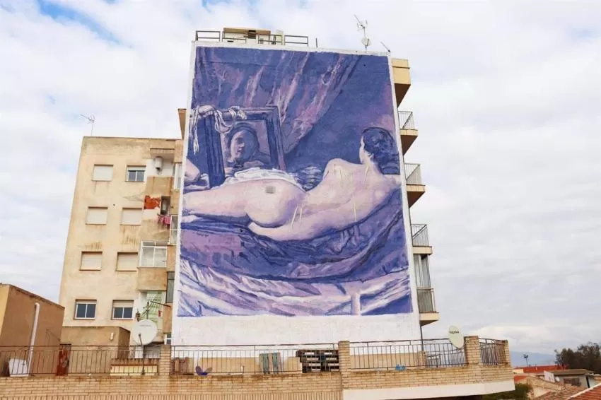 Un mural de 150 m2 recrea 'La Venus' de Velázquez en Las Torres de Cotillas