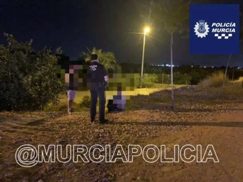 Una mujer da a luz en Los Ramos con ayuda de la Policía Local