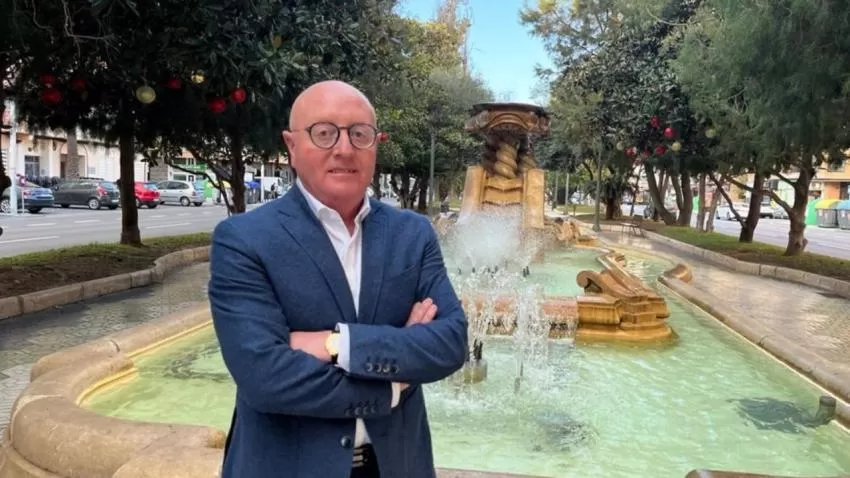 Vox designa al director y gestor bancario Diego Salinas candidato a la Alcaldía de Cartagena