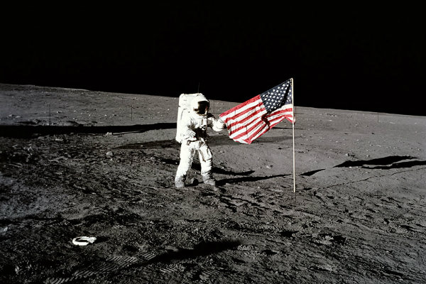 apolo-11-hombre-en-la-luna