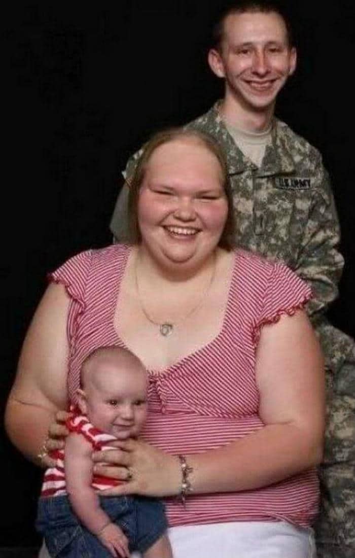 pareja-y-bebe