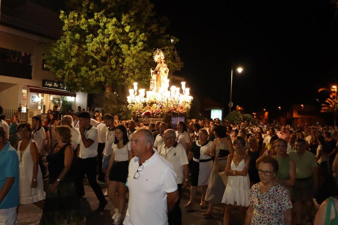 La Virgen del Carmen vuelve de madrugada a San Pedro del Pinatar