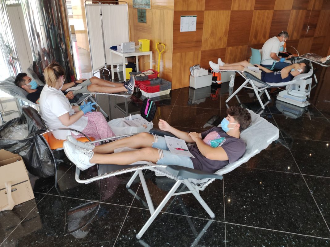Donación de sangre en Torre Godoy organizado por Murcia Noticias
